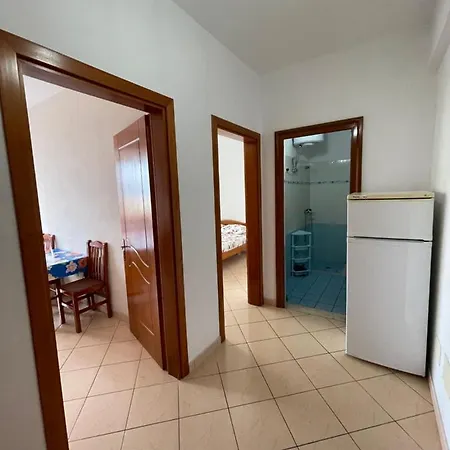 Apartment Onis *